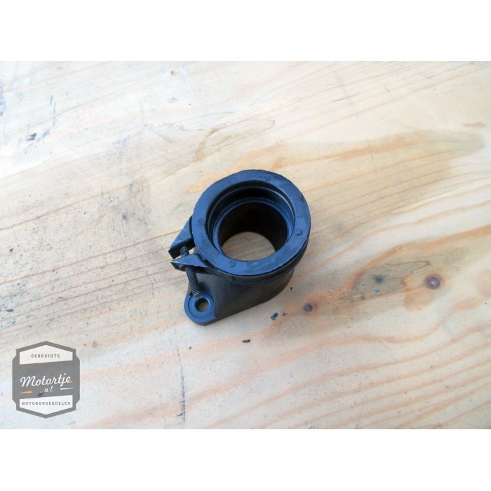 Suzuki GSX600F inlaatrubber / inlaat rubber buis / spruitstuk / spruitstuk Suzuki GSX600F inlaatrubber / inlaat rubber buis / spruitstuk / spruitstuk
